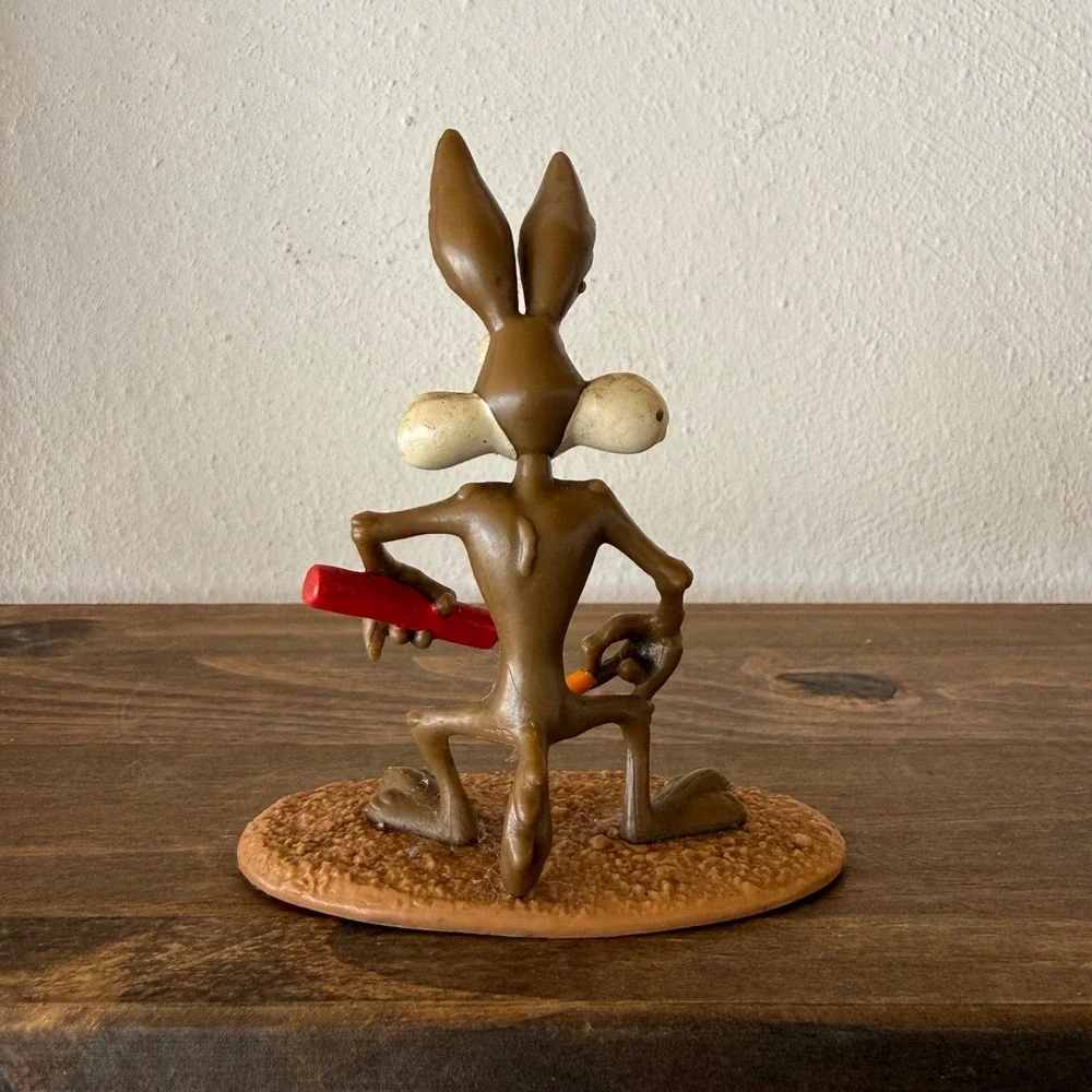 Vintage 1998 Applause Warner Bros Wile E Coyote Figure Cake Topper Looney Tunes